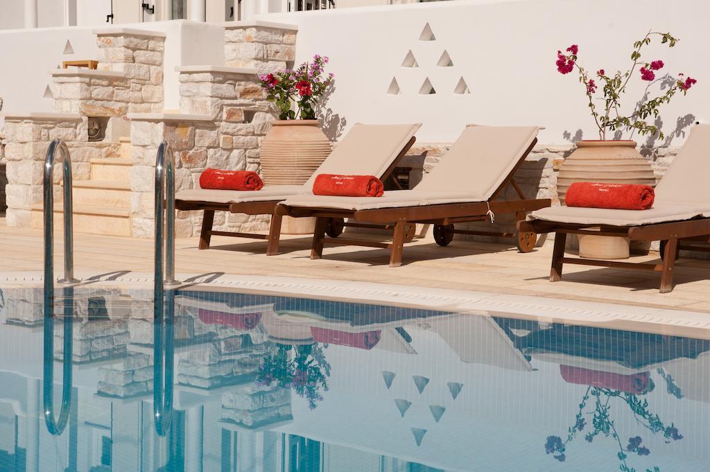 Anna Platanou Hotel ปาริเกีย ภายนอก รูปภาพ